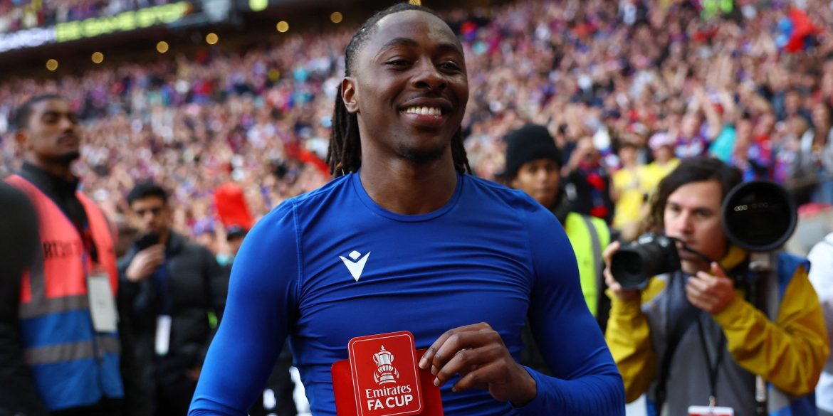 Tottenham hold talks with £60m playmaker after Eberechi Eze blow