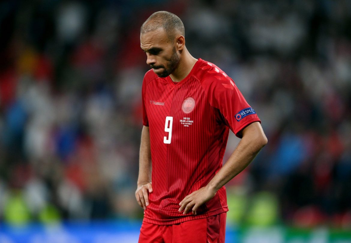 Wolves eye Martin Braithwaite swoop